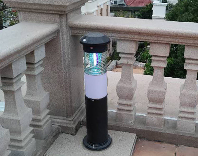 大型太陽能滅蚊燈，夏季必備滅蚊神器